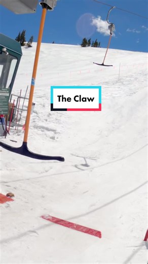 Never comfortable but worth it #snowtok #snowboarding #skitok #snowboard #skiresort #snow