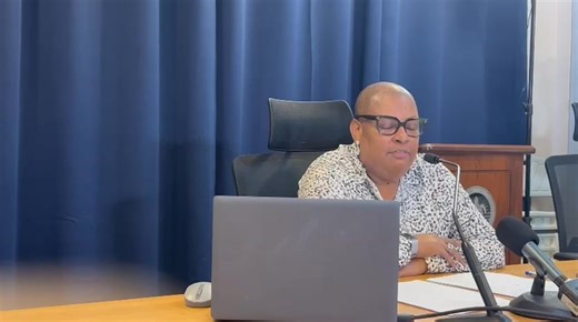 📍𝗛𝗮𝗽𝗽𝗲𝗻𝗶𝗻𝗴 𝗡𝗼𝘄: News Update 📰 Central Bank Seychelles Governor Caroline Abel addressing the media on the Q4 Monetary Policy. | TODAY in Seychelles
