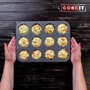 Fluffy and savory summer squash muffins for the perfect snack or light dinner! 👍 | Cook It