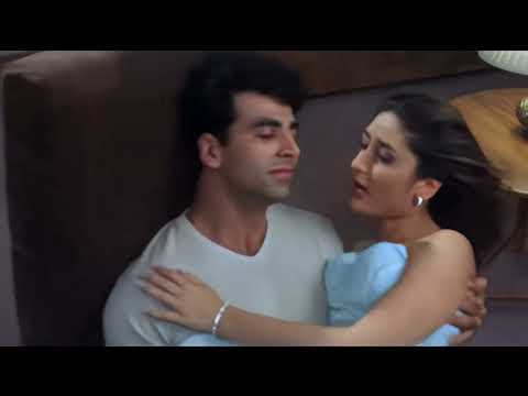 Kareena Kapoor 11 | Sexy love song in Ajnabee | Mujhko Neend Aa Rahi #kareena