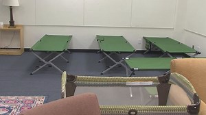 Welcome center for asylum seekers opens in south Phoenix