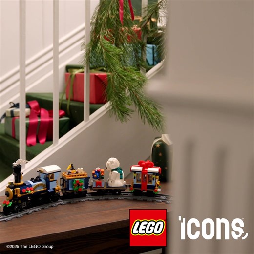 Embark on a festive journey | LEGO