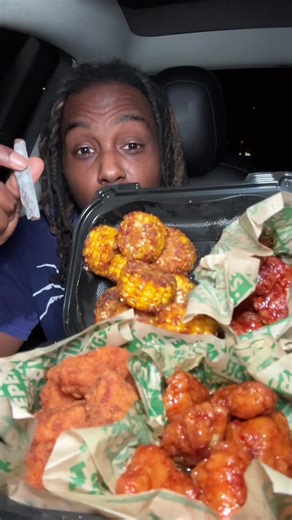 Let’s eat some @Wingstop twin🤞🏽🤞🏽🔥 | wingstop