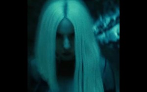 2.1K views · 77 reactions | 【#AvaMax】 艾娃麥絲 Ava Max 萬聖節應景推出 Freaking Me Out MV！大家有被嚇到嗎？   繼續聽Freaking Me Out: https://AvaM.lnk.to/FMOFA | Warner Music Taiwan - 西洋 | Facebook