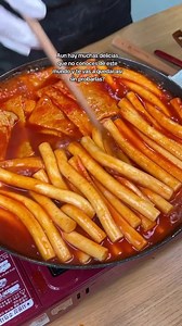 🇰🇷 ¿Quieres aprender Cocina Coreana? ✨ Aprende a preparar platos 🍲 de la cocina mas saludable del mundo con nosotros en nuestras clases. Tanto la comida típica como popular de las calles de Corea del Sur. Te enseñamos en tus horarios te contamos como... ✅️ Video clases HD ✅️ Acceso para siempre ✅️ Asesoría ilimitada ✅️ Material en pdf Ebook (recetario) ✅️ Certificación Info en el link del perfil o aqui 👇 https://bit.ly/InformesCocinaCoreanaDC #comida #comidadeverdade #comidasaudavel #comidas