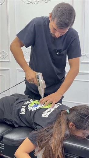 How Chiropractic Treatment Relieves Back Pain Naturally #shorts #chiropractor