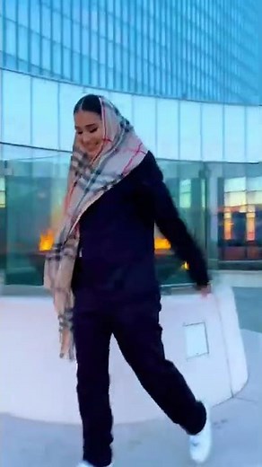 Enisa - “Dumb Boy” 🔥