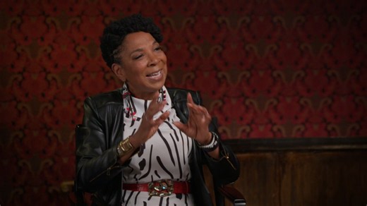 Professor and civil rights advocate Kimberlé Crenshaw (@sandylocks) examines the work of playwright Lorraine Hansberry through the lens of intersectionality – as she introduces the film adaptation of A RAISIN IN THE SUN ('61) tomorrow night with @ProfJStewart, starting at 8pm ET.