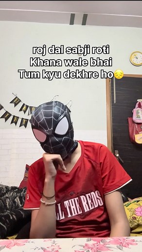 WHO WANTS TO EAT🤤 #spiderman #food #relatable #meme