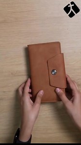 Still using a basic wallet for long journeys? When tickets, IDs and cards pile up, it becomes bulky, messy and slow to access. That’s where delays and mistakes happen. When tickets, IDs, and cards pile up, it becomes bulky, messy, and slow to access. That’s where delays and mistakes happen. Order now — Cash on Delivery available. | Arte Quest