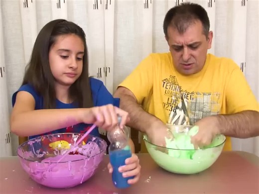 [Jugando con Aby] POR FIN hago SLIME! Pido permiso a Jordi y Bego. Fluffy Challenge. (RzCet2fANxI)-9