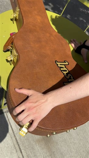 614 reactions · 22 shares | Just in a killer Gibson Les Paul Standard...