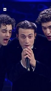 2.2M views · 71K reactions | Ce sta o’ mar’ for’, ce sta o’ mar’ for’. #Sanremo2023 #MareFuori #MareFuori3  Ascolta su https://open.spotify.com/album/4gNqj9AqQFp0OGiwrVTo8W https://music.apple.com/it/album/mare-fuori-colonna-sonora-originale-della-serie-tv/1532015773 https://music.amazon.it/albums/B08J4GZX7C | RaiPlay | Facebook