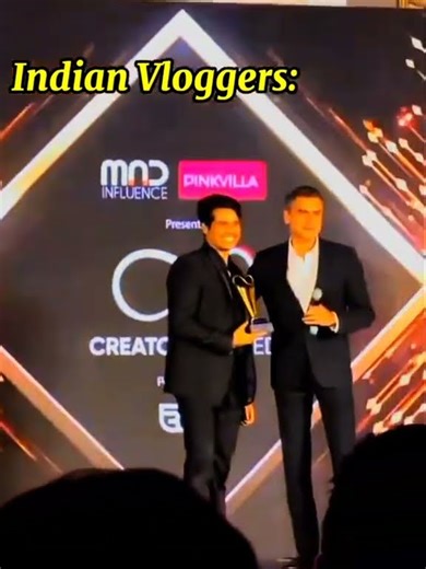 Indian Bloggers💙 VS Pakistani Bloggers☠️ #shorts #india #pakistan