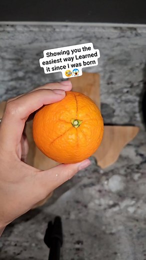 The only way🥸🤠 #oranges #preparing #presentation #design | Lea Robertson