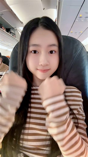 15K views · 721 reactions | Chuẩn bị thi giữa hk1 rồi nha! Chúc các bạn thi tốt nè #CandyNgocHa Trần Thanh Nhàn Nguyễn Trần Phương Thảo Candy Ngọc Hà | Candy Ngọc Hà | Facebook