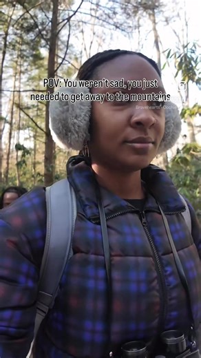 Mount Nebo, West Virginia is such a hidden gem 😍 and has so much to offer from cool hikes, amazing views, friendly people, and relaxed vibes. 10/10 experience, would definitely recommend. #westvirginia #visitwv #blackgirlshike #mountnebo #cabinstay