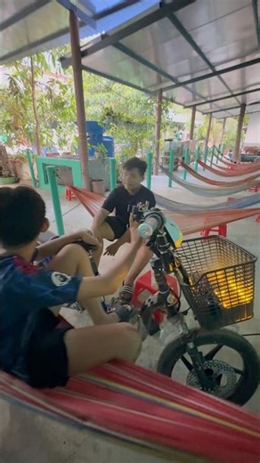 Chiếc Xe Này Độ Kèn Quá Lớn#short