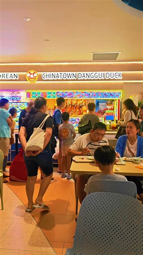 #sengkang #Compass 开业 感谢大家的光临与支持 #昇记港式烧腊 1 Sengkang Square, #04-11 Compass One, Singapore 545078 #当归烧鸭 #脆皮烧肉 #蜜汁叉烧 #油鸡饭 #卤鸭 #粿汁 #singapore #foodie #chinatown #AngMoKio #changiairport #Tampines #Hougang #sengkang #woodlands #jurongwest #jurong #Sembawang #Yishun #toapayoh #Commonwealth #bedok #lavender #bugis #Aljunied #foodlover #foodblogger 其他分行地址如下, 欢迎光顾: #文记当归烧鸭 200 Victoria St, 03-30 Bugis Junction, Singapore 188021 (Bugis MRT) 10 Tampines Central 1, B1-05 / 06 Tampines One, Singapore 529536