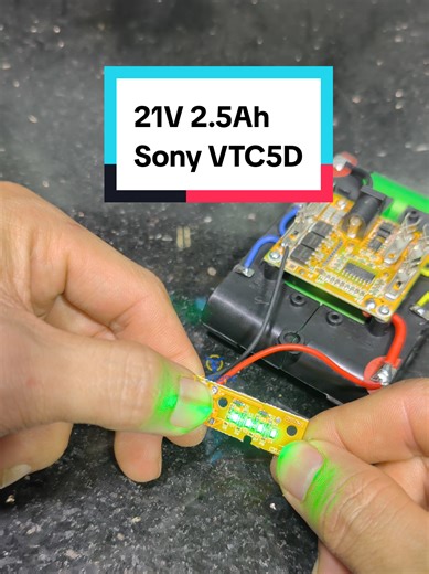 Explore the 5s1p 21V 2.5Ah Sony VTC5D Battery
