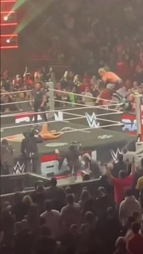 Logan Paul Defeats LaKnight At Wwe Monday Night Raw Highlights Today - WWE RAW Highlights 9 Dec 2025