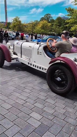 Mercedes SSK bei Classics & Coffee in Stuttgart