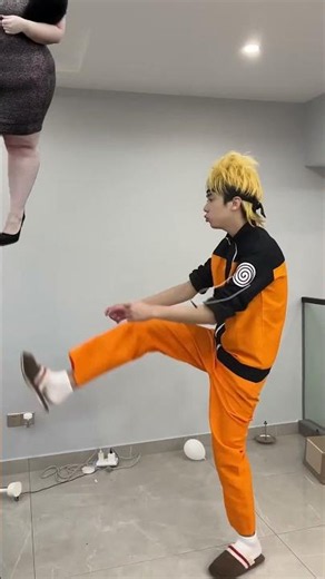 A beauty falls from the sky #cosplay #naruto