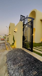 استراحه تشطيب حديث وفاخر بأدق التفاصيل ب الاثاث للبيع❤️🌙الموقع عين زاره الباعيش قرب مزرعة الورد ،الصور وباقي التفاصيل ف التعليقات💜👇 | House building هاوس بيلدنج للتسويق العقاري