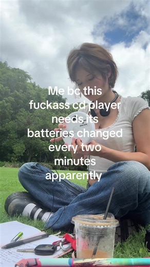 Struggles with Old CD Player Battery Life