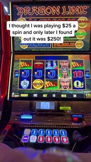 I thought I was betting $25 a spin. Later to realize it was $250! #jackpot #winner #jackpotjeanie #dragonlink
