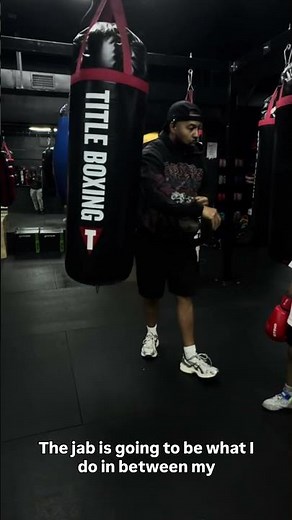 The Heavy Bag Jab Mistake You're Making #boxing #boxingtips #technique