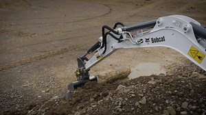 Doesn’t matter if you’ve never tried before. Demo Days are the proof that Bobcat machines are intuitive to operate! | Bobcat EMEA