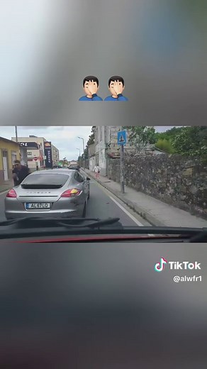 Porsche Driver's Shocking Moment Caught on Dashcam