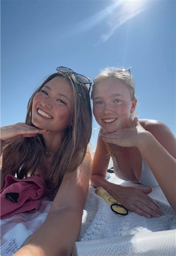 Made it to the beach for our one day off for spring break 🥹 @Taylor Black #springbreak #beachday #collegegolf #dayoff #mrytlebeach