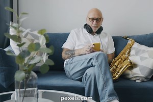 Saxophone Player Videos, Download The BEST Free 4k Stock Video Footage & Saxophone Player HD Video Clips