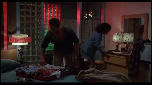 Commando (1985) - TokyVideo