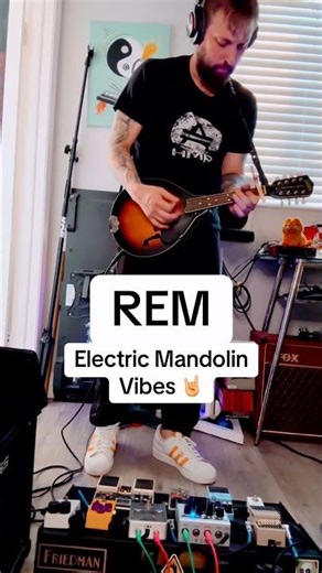 R.E.M. Electric Mandolin Vibes 🤘 #losingmyreligion #mandolin