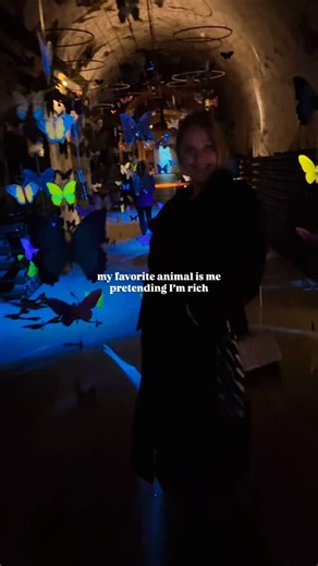 Lydia | Travel 🗺 on Instagram: "Day ten of a work trip when your gov cc stops working 👀 Haha but seriously does anyone else have an issue with their gov travel card LITERALLY every time they travel?! Or just me 🫠 Between dts and gov cc just know I fully pay for my fun on the back end haha #worktrip #governmenttravel #govtravelcard #workhumor #lostwithlyds"