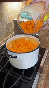 226K views · 2.7K reactions | Mac and CHEESEBALLS - This is way better than the stuff in the box, and your guests will rave! #cheeseballs #homemade #macandcheese | Rebecca JS | Facebook