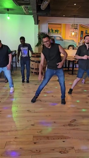 Bachata Dancing for Beginners: Step-by-Step Guide