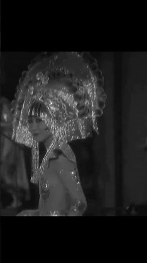 Anna May Wong in Daughter of the Dragon (1931) #classicmovies #annamaywong