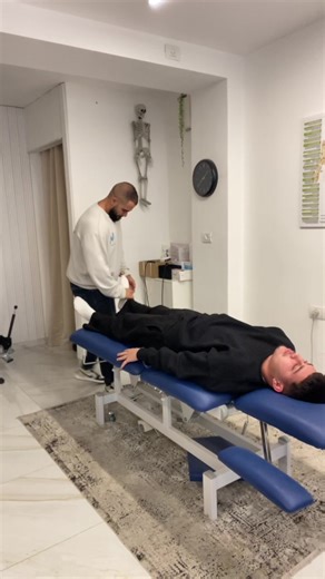 Lower limp capsular technique for joints adjustemnt #satisfyingvideos #باقه_الغربيه_جت_زيمر_كفرقرع_عارة_عرعره #chiropracticadjustment #foryoupage❤️❤️ #drmalikatamna