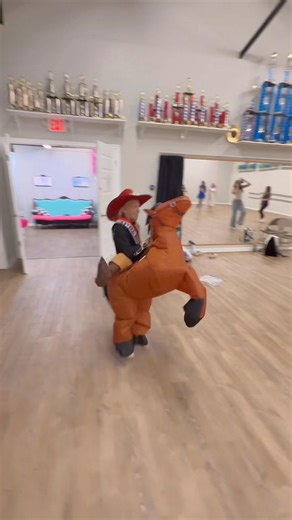 How we are going into the Halloween weekend!!!! #halloween2025 #beautyngracestudio #bng #weareBNG | Beauty N Grace Studio