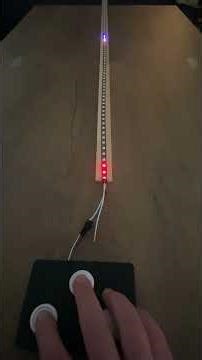 1D LED Space Invaders game (WS2812B LED strip) #gaming #1dgame #LED #arcade #arduino #portable