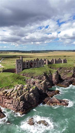 Slains Castle was originally built by Francis Hay, Earl of Erroll from 1597 onwards. Some years earlier he had converted to Catholicism and subsequently supported the rebellion of George Gordon, Earl (and later Marquis) of Huntly, which attempted to reverse the Scottish Reformation. The uprising was defeated and in 1594 the family’s original residence, Old Slains Castle, was destroyed by King James VI in retaliation. Hay fled the country but returned in 1597 and made peace with the King. He reco