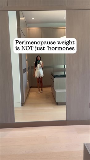 Everyone blames hormones for perimenopause weight gain But the real issue? Inflammation, cortisol, gut imbalance, blood sugar chaos, stress 🔥💧 Hormones aren’t the villain They’re the messenger ✨🤍 Your future self doesn’t fight her physiology 💫 She understands it, and because of that, the weight finally moves 🌿⚡ 👇 Follow me, then comment