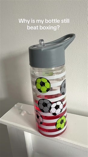 Why is my bottle still beat boxing? #weird #beatboxing #football #footy #fyp
