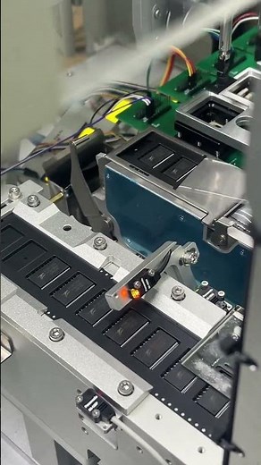 Close-Up View of Chip Programming | IC Burning Process#semiconductor