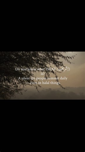 ‎خان‎ on Instagram‎: "🌸 Isrāf means excess, waste, or going beyond limits, even when something is lawful. 📌 Examples today: • Overeating while others sleep hungry • Wasting water during wudu • Buying more clothes, food, or gadgets than needed • Showing luxury just for status ⚠️ Allah clearly says: “Indeed, He does not like those who commit Isrāf.” 📖 Surah Al-A‘rāf 7:31 ⚠️ The Prophet ﷺ said: “Eat, drink, give charity, and wear clothes — but without extravagance or pride.” 📖 Sunan Ibn Mājah (