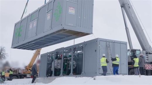 The first 4.5 MW RSE module has been assembled in Ukraine. This module was presented together with our partners during MWM Energy Days in November and is now installed and ready for operation at the site. The unit was developed in close partnership with MWM Gas Engines as a fully integrated, containerized solution designed for rapid deployment in real operating conditions. At the core of the module is the MWM TCG 2032 gas engine, providing: • 4.5 MW of electrical capacity • high efficiency and r
